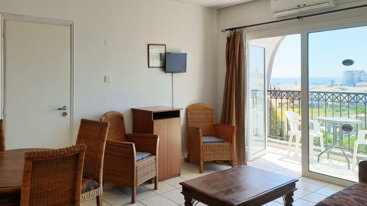 Paramount Hotel Apartments Protaras Exterior foto